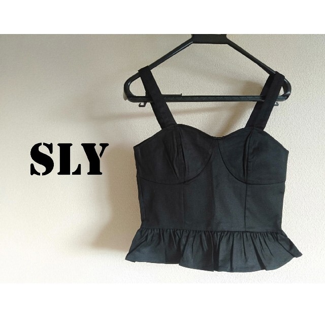 SLY(スライ)の新品☆SLY　スライ　FRILL BUSTIERフリルビスチェ☆ブラック・フリー レディースのトップス(タンクトップ)の商品写真