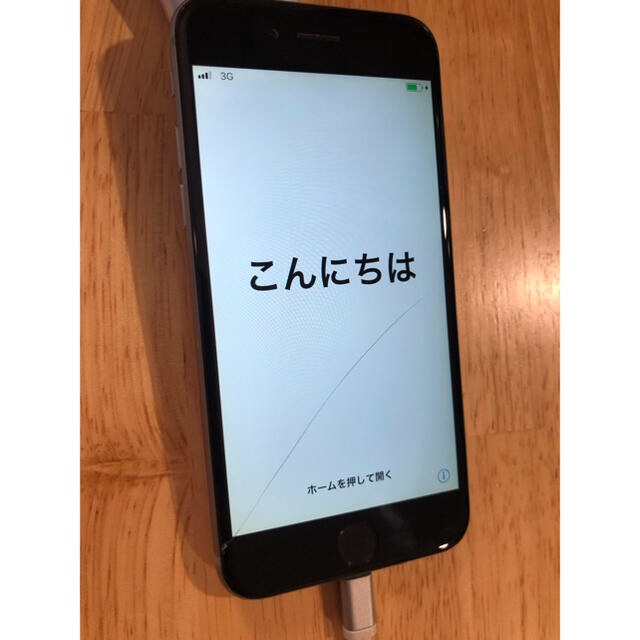 au(エーユー)のやぶっちゃん様専用　iPhone6 64GB ジャンク(画面割れ) スマホ/家電/カメラのスマートフォン/携帯電話(スマートフォン本体)の商品写真