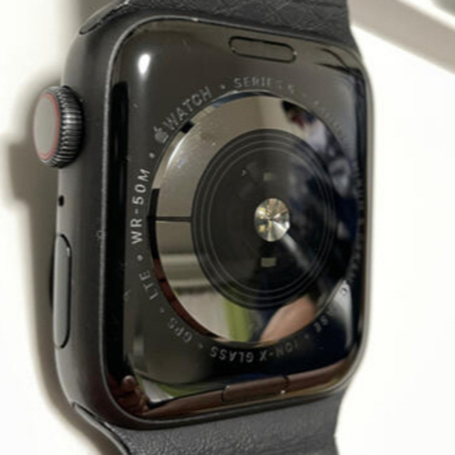5％Apple Watch 5 cellular 美品 44mm ラバーバンド