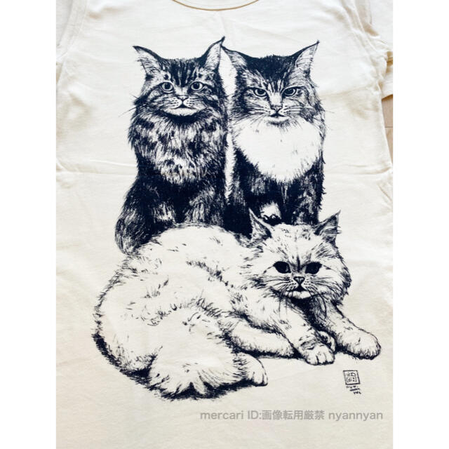 PAUL & JOE(ポールアンドジョー)のユニクロ UT ポケット付きTシャツ イエロー クリーム色 猫 ネコ ねこ レディースのトップス(Tシャツ(半袖/袖なし))の商品写真