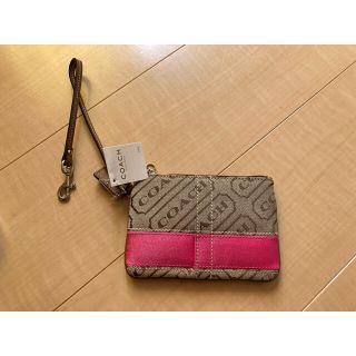 コーチ(COACH)のCOACH コーチ Wristlet F41424 SKHP6(ボディバッグ/ウエストポーチ)