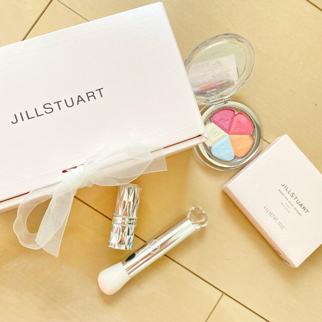 JILLSTUART(ジルスチュアート)の JILL STUART  コスメ/美容のベースメイク/化粧品(チーク)の商品写真
