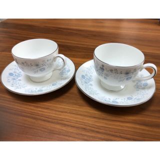 ウェッジウッド(WEDGWOOD)の【美品】ウェッジウッド　ベルフルール　カップ&ソーサー　2客(食器)