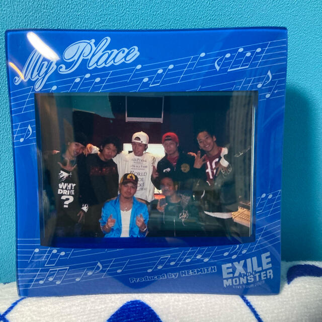 EXILE(エグザイル)の二代目JSB My Place 写真立て  インテリア/住まい/日用品のインテリア小物(フォトフレーム)の商品写真