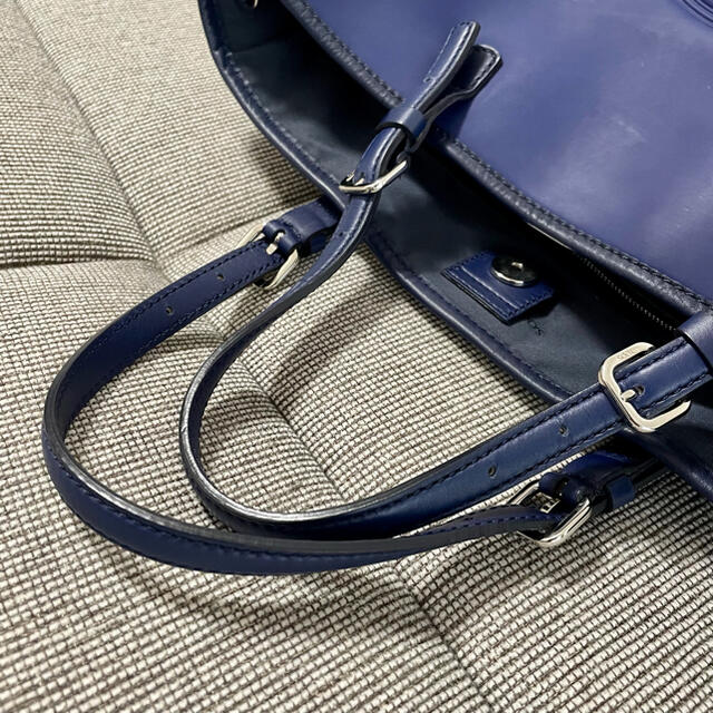 TOD'S(トッズ)のTOD'S / Logo Toto ＊美品です レディースのバッグ(トートバッグ)の商品写真