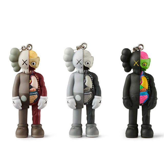 MEDICOM TOY(メディコムトイ)のKAWS キーホルダー   メンズのファッション小物(キーホルダー)の商品写真