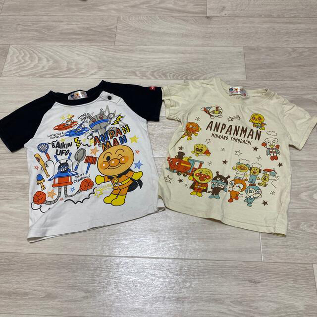 アンパンマン(アンパンマン)のアンパンマン　キッズ　Tシャツ　95cm キッズ/ベビー/マタニティのキッズ服男の子用(90cm~)(Tシャツ/カットソー)の商品写真