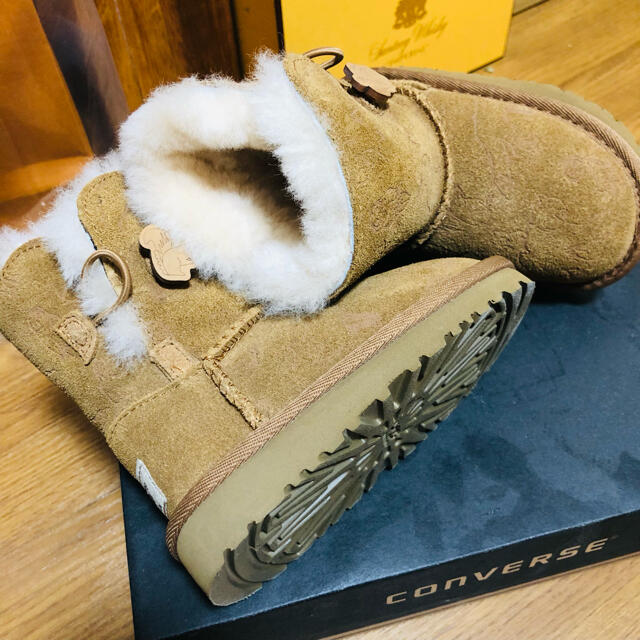 UGG(アグ)のUGG  子供用　ブーツ　１３.５cm キッズ/ベビー/マタニティのベビー靴/シューズ(~14cm)(ブーツ)の商品写真