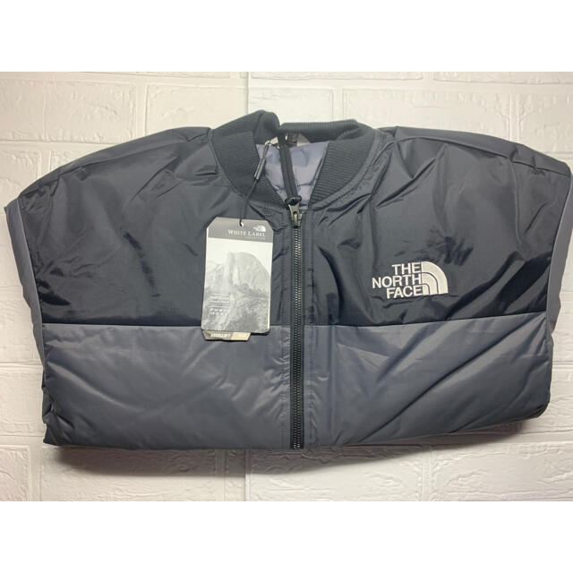 THE NORTH FACE(ザノースフェイス)の【新品　未使用】ザノースフェイス　MA-1 ボンバージャケット　XSサイズ メンズのジャケット/アウター(ダウンジャケット)の商品写真