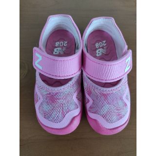 ニューバランス(New Balance)の15cm　 ★女の子★　New Balance　サンダル(サンダル)