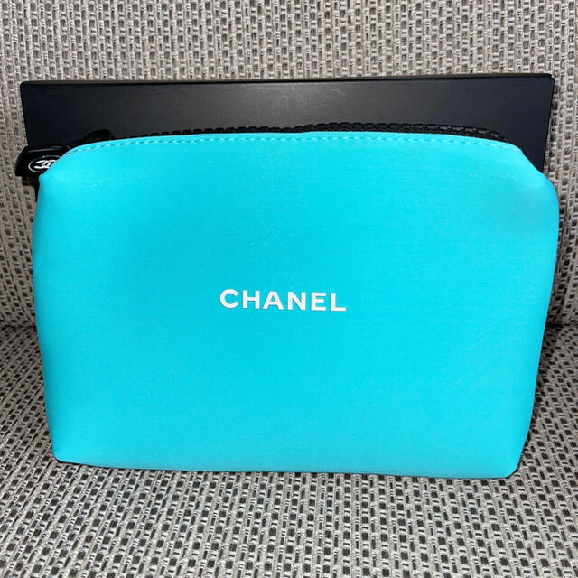 CHANEL(シャネル)のシャネル  レディースのファッション小物(ポーチ)の商品写真