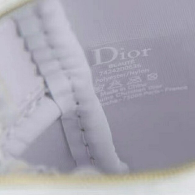 Christian Dior(クリスチャンディオール)のディオール　メイクポーチ コスメ/美容のメイク道具/ケアグッズ(その他)の商品写真