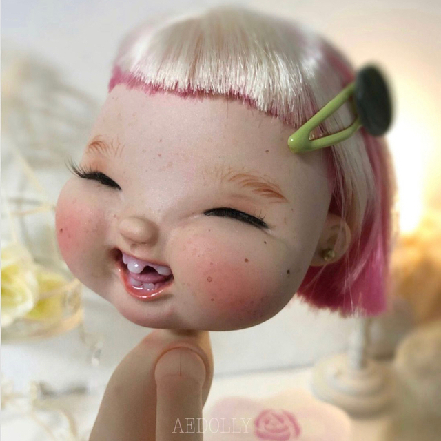 カスタムミディブライス　(パテでムチムチのお顔)✨ぬいぐるみ/人形
