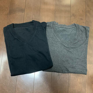 ユニクロ(UNIQLO)のUNIQLO ユニクロ VネックTシャツ 無地 2枚セット(Tシャツ/カットソー(半袖/袖なし))