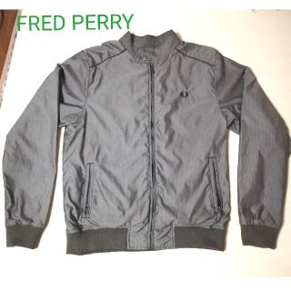 フレッドペリー(FRED PERRY)のFRED PERRY ナイロンジャケット グレー系 チェック柄 Ｌサイズ相当(ブルゾン)