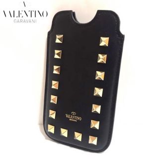 ヴァレンティノガラヴァーニ(valentino garavani)の【正規品】美品✨ヴァレンティノガラヴァーニ /ロックスタッズ/スマホケース(スマホケース)