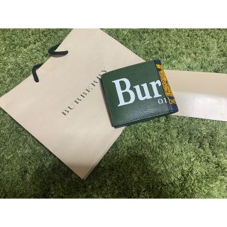 バーバリー(BURBERRY)の★★★ 美品　Burberry 折り畳み財布　★★★(折り財布)