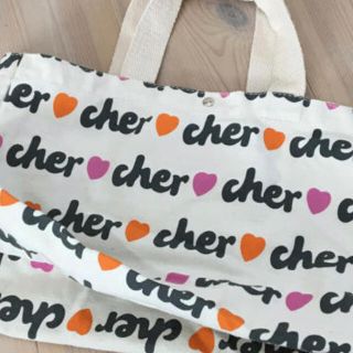 シェル(Cher)の♥️Cher (*˙˘˙*)❥❥キャンパストート(エコバッグ)