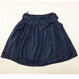 イング(INGNI)のINGNI 夏用 黒 リボンベルト フレアースカート 日本製(ひざ丈スカート)