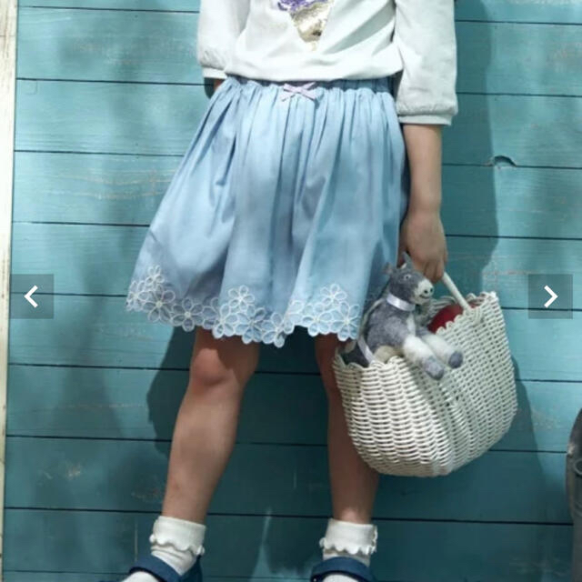 anyFAM(エニィファム)のエニィファム　130  スカート　スカパン　水色　花柄 キッズ/ベビー/マタニティのキッズ服女の子用(90cm~)(スカート)の商品写真
