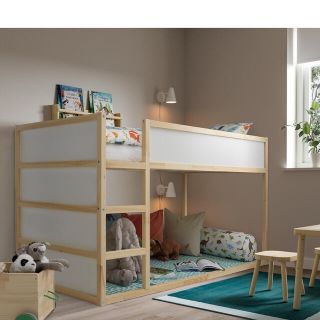 イケア(IKEA)のIKEAベッド　美品！！(ベビーベッド)