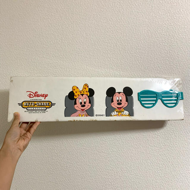 Disney(ディズニー)の車用　シェード　ディズニー エンタメ/ホビーのおもちゃ/ぬいぐるみ(キャラクターグッズ)の商品写真