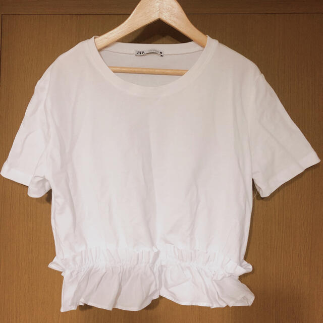 ZARA(ザラ)のZARA 白半袖Tシャツ　size S レディースのトップス(Tシャツ(半袖/袖なし))の商品写真