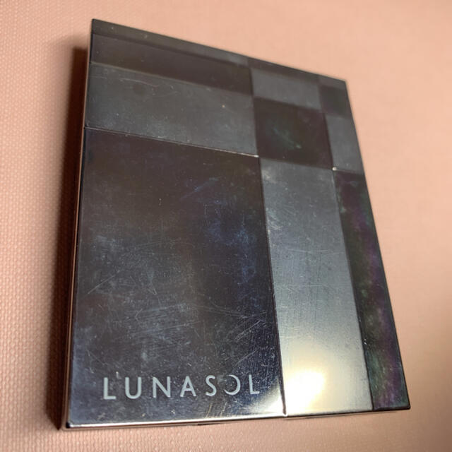 LUNASOL(ルナソル)のルナソル　スリーディメンショナルアイズ　03 コスメ/美容のベースメイク/化粧品(アイシャドウ)の商品写真