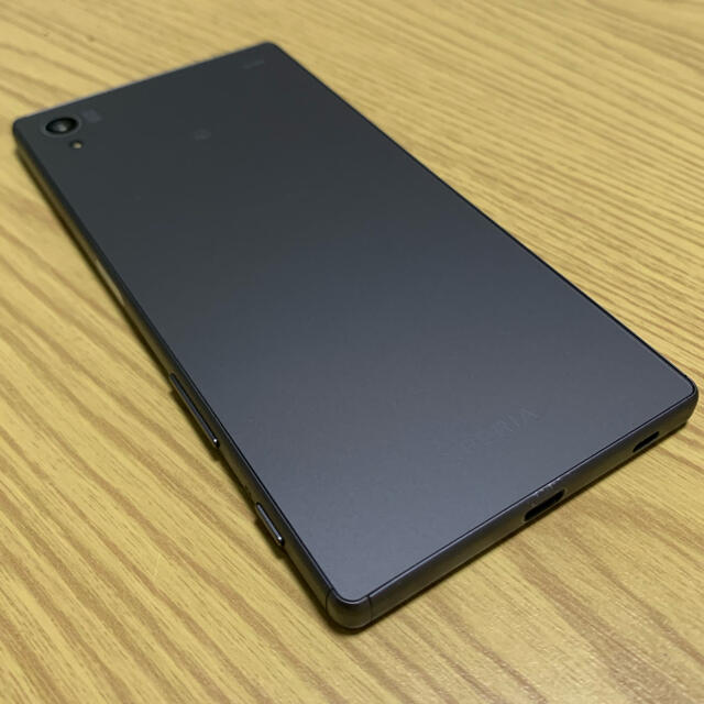 SONY(ソニー)の美品！Xperia Z5 Black 32 GB SIMフリー スマホ/家電/カメラのスマートフォン/携帯電話(スマートフォン本体)の商品写真