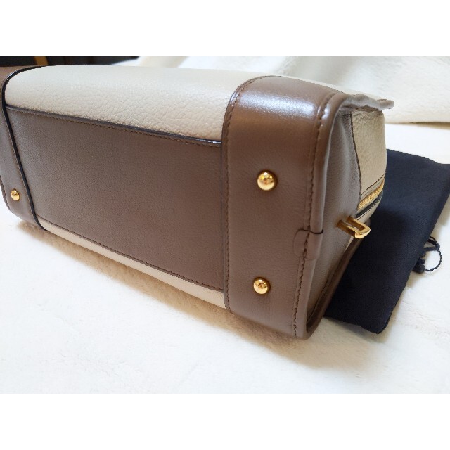 LOEWE - 美品 ロエベ アマソナ 28 バイカラーの通販 by Love LOEWE - 美品 ロエベ アマソナ 28 バイカラーの通販 by Love