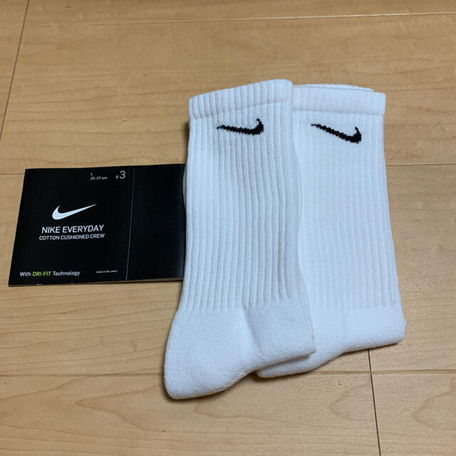 NIKE(ナイキ)の新品未使用　ナイキ　靴下　25〜27cm メンズのレッグウェア(ソックス)の商品写真