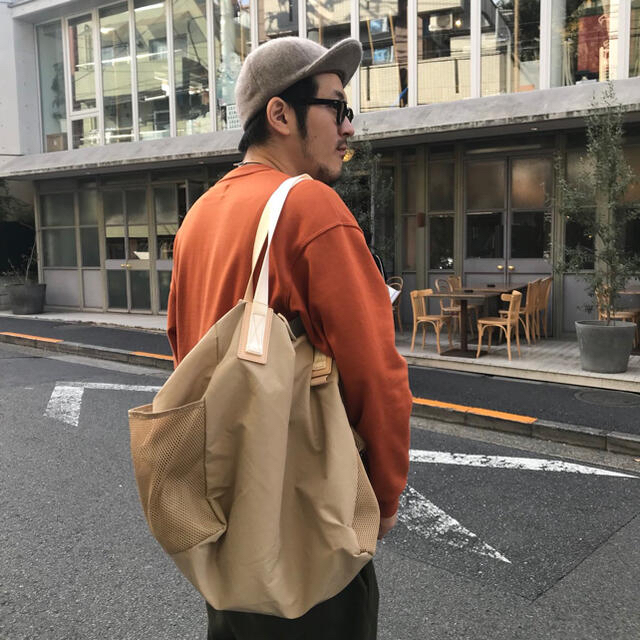 Hender Scheme(エンダースキーマ)のエンダースキーマ　functional tote bag ベージュ メンズのバッグ(ショルダーバッグ)の商品写真