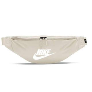 ナイキ(NIKE)のNIKE ナイキ　ヘリテージヒップバッグ(ボディバッグ/ウエストポーチ)