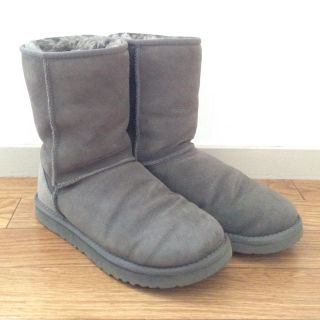 アグ(UGG)のUGG☆CLASSIC SHORT US7(24cm)(ブーツ)