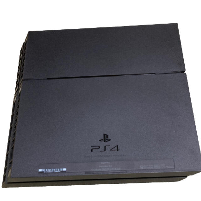 PlayStation4(プレイステーション4)のPS4 本体　ジェットブラック CUH-1100A エンタメ/ホビーのゲームソフト/ゲーム機本体(家庭用ゲーム機本体)の商品写真