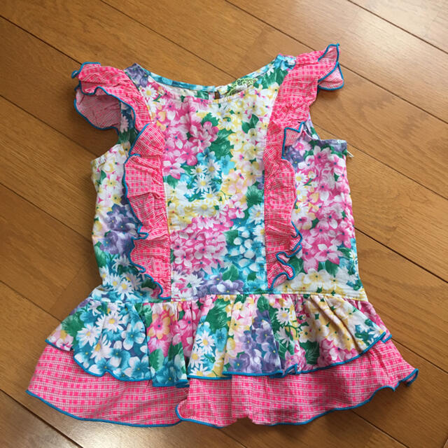 fafa(フェフェ)の美品★fafa★マルチフラワー上下セット 90 キッズ/ベビー/マタニティのキッズ服女の子用(90cm~)(Tシャツ/カットソー)の商品写真