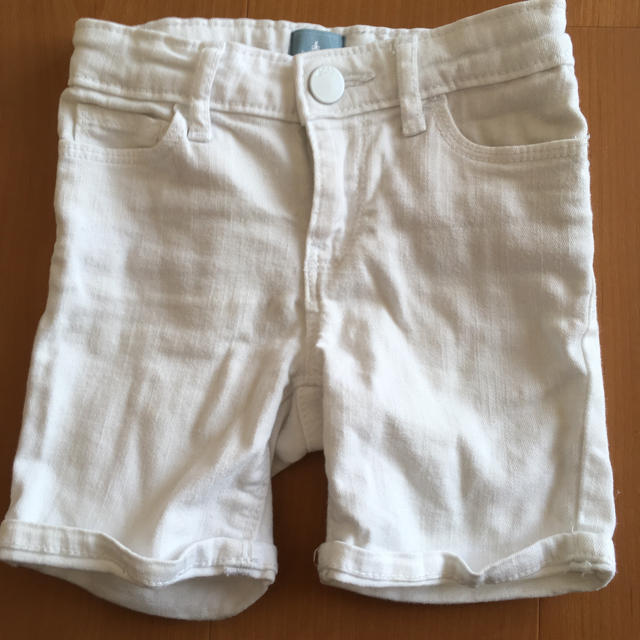 babyGAP(ベビーギャップ)の100 ホワイトデニム キッズ/ベビー/マタニティのキッズ服女の子用(90cm~)(パンツ/スパッツ)の商品写真