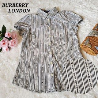 バーバリーブルーレーベル(BURBERRY BLUE LABEL)のバーバリーロンドン ロゴ ライン 半袖ブラウス ブラック 白 38(シャツ/ブラウス(半袖/袖なし))