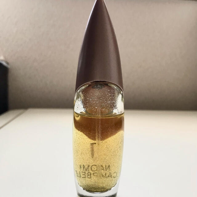 Naomi Campbell(ナオミキャンベル)のナオミキャンベル　香水　シャイン&グリマー コスメ/美容の香水(香水(女性用))の商品写真