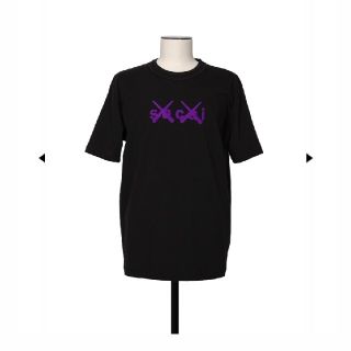 サカイ(sacai)のsacai × KAWS Print T-Shirt サイズ0 サカイ カウズ(Tシャツ/カットソー(半袖/袖なし))