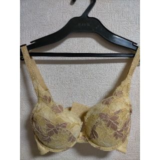 キヤ(Kiya)のキヤ　Kiya ブラジャー　育乳ブラ　A70　タグなし　パッド付き(ブラ)