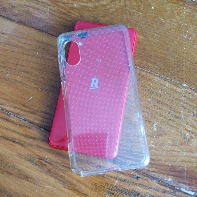 Rakuten(ラクテン)の再値下）Rakuten mini ソフトケースつき スマホ/家電/カメラのスマートフォン/携帯電話(スマートフォン本体)の商品写真