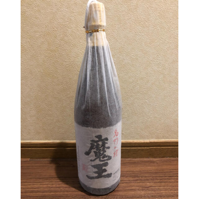 魔王　一升瓶 食品/飲料/酒の酒(焼酎)の商品写真