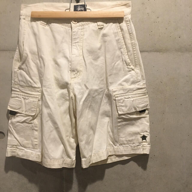 STUSSY(ステューシー)のold stussy カーゴショートパンツバギーショーツアイボリー メンズのパンツ(ショートパンツ)の商品写真