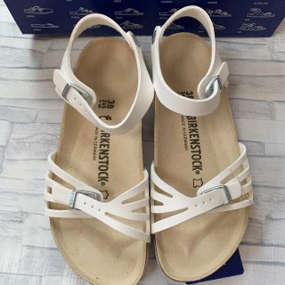 ビルケンシュトック(BIRKENSTOCK)のビルケン　サンダル　タグ付き　新品未使用❣️(サンダル)