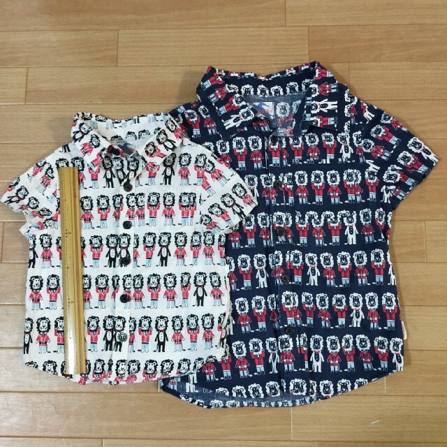 専用です。ライオン柄　シャツ　2枚セット キッズ/ベビー/マタニティのキッズ服男の子用(90cm~)(Tシャツ/カットソー)の商品写真