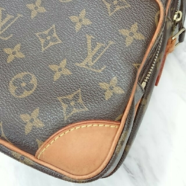 LOUIS VUITTON(ルイヴィトン)のルイヴィトンショルダーバッグアマゾン レディースのバッグ(ショルダーバッグ)の商品写真