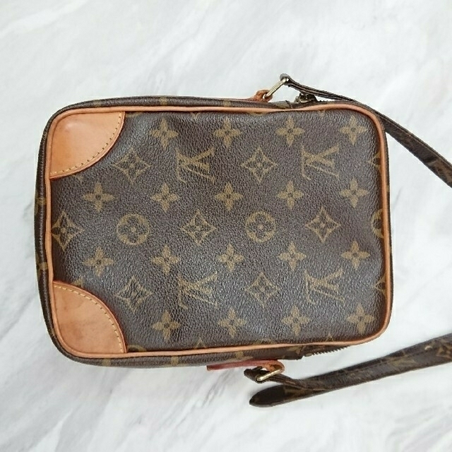 LOUIS VUITTON(ルイヴィトン)のルイヴィトンショルダーバッグアマゾン レディースのバッグ(ショルダーバッグ)の商品写真