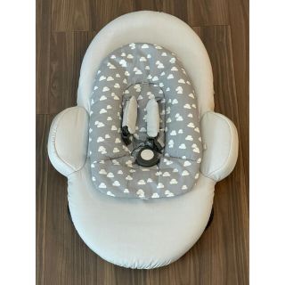 ストッケ(Stokke)の【未使用】ストッケ　バウンサー　2021年の最新モデル(その他)