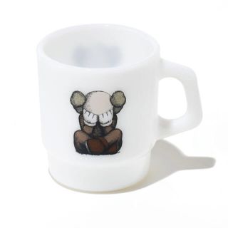 ファイヤーキング(Fire-King)のkaws tokyo fire king マグカップ cup(マグカップ)